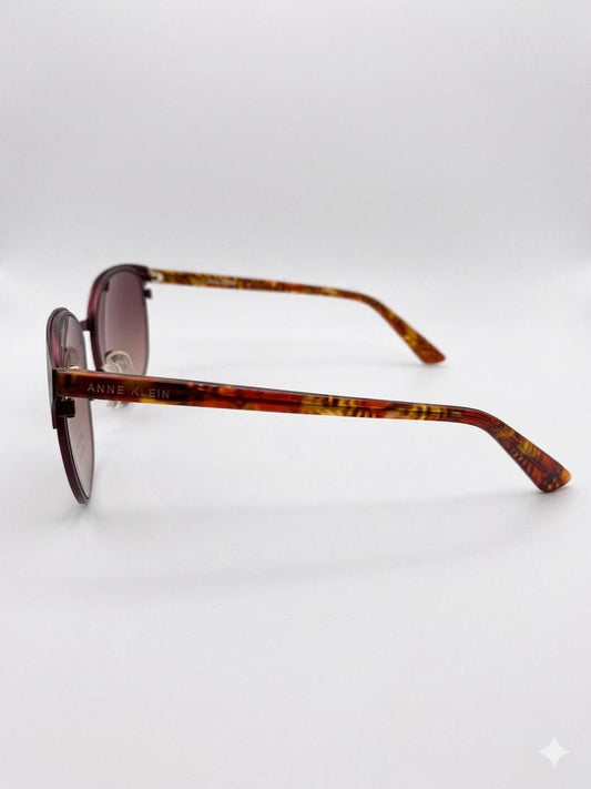Gafas de Sol Anne Klein para Mujer – Estilo Cat-Eye Marrón Degradado y Patillas Carey
