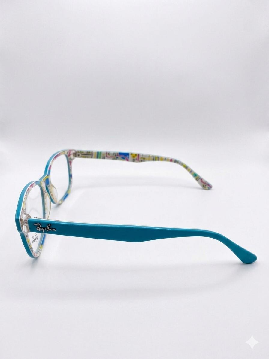 Armazón Oftálmico Ray-Ban Turquesa con Interior Multicolor – Estilo Moderno y Juvenil
