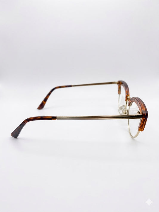 Lentes Oftálmicos Tipo "Cat-Eye" con Marco de Carey y Varillas Metálicas