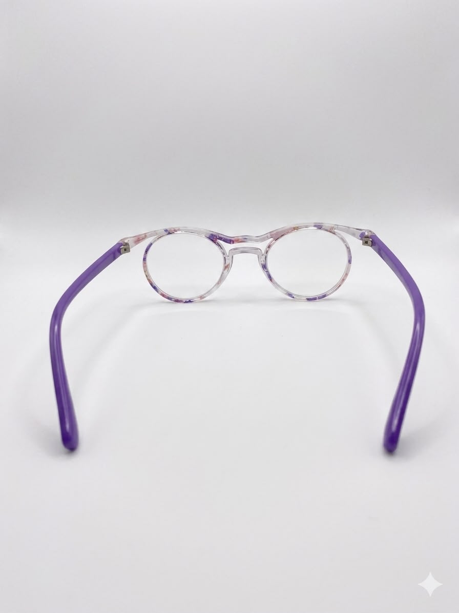 Gafas de lectura con montura redonda y diseño estampado