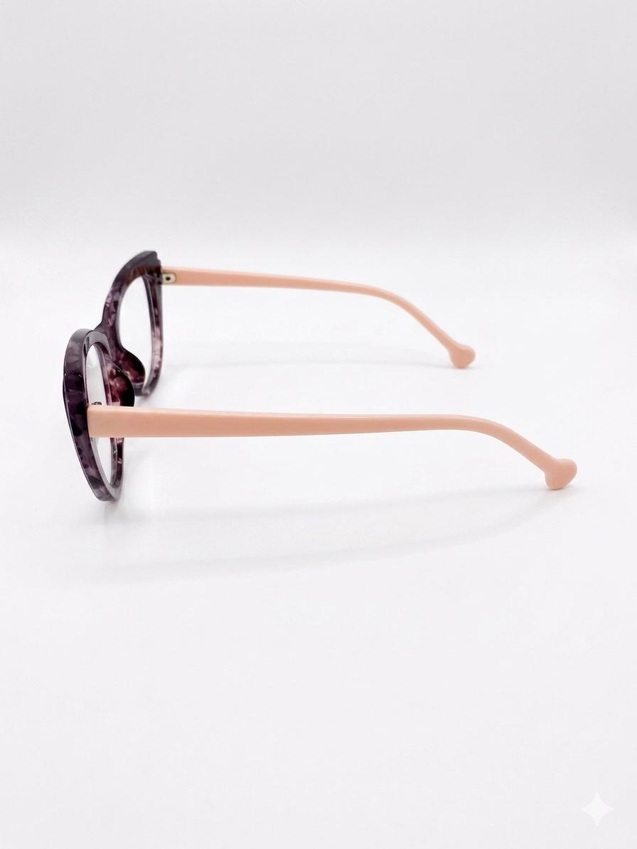 Gafas de diseño "Cat-Eye" con patrón jaspeado y varillas en tono suave