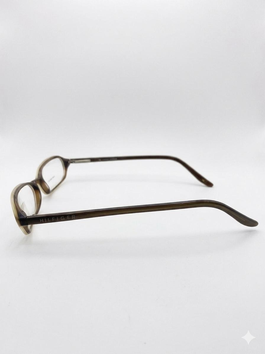 Gafas de Montura Rectangular Tommy Hilfiger - Diseño Clásico