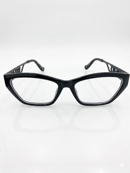 Versace Cat-Eye: La Definición de la Mirada Audaz