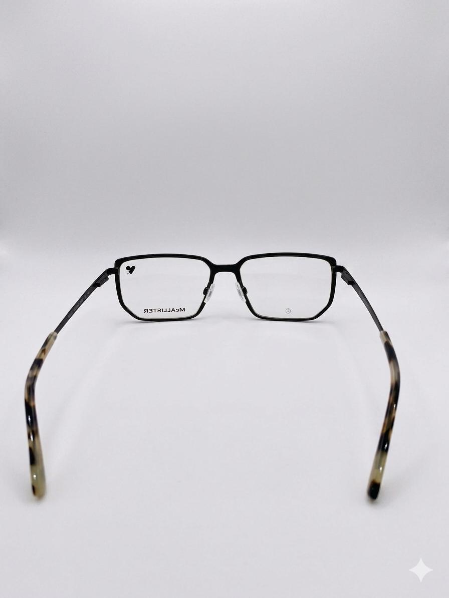 Gafas McALLISTER con Montura de Líneas y Detalles en Carell