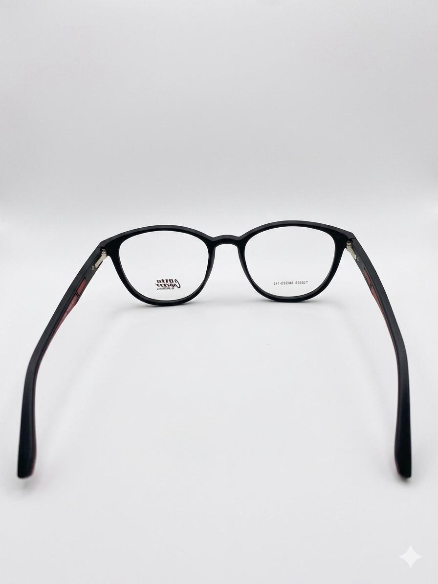 Gafas McALLISTER con Montura de Líneas y Detalles en Carell