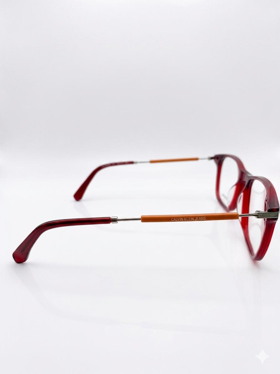 Lookbook de Gafas Calvin Klein Jeans: Essentials of Style - Vol.