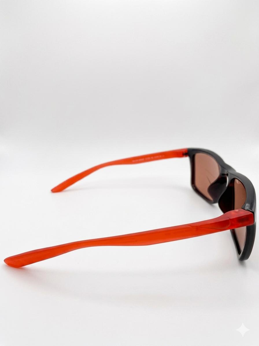 Nike Vision Premium: Donde el Rendimiento se Encuentra con la Exquisita Elegancia Óptica