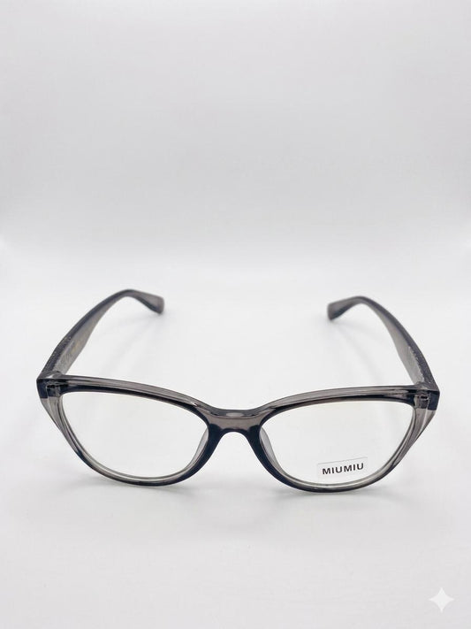 Gafas de Vista Miu Miu – Montura Cat-Eye Transparente Gris con Logo Dorado