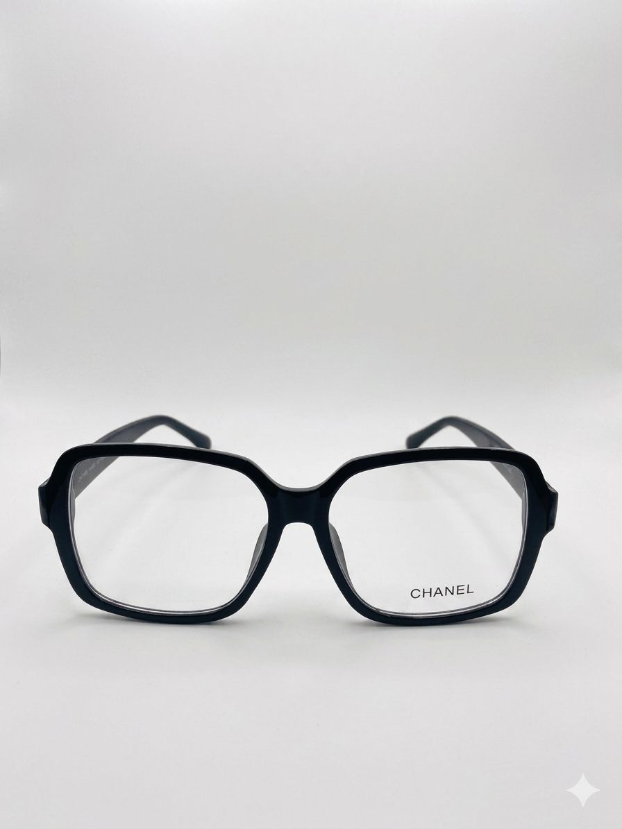 Gafas de Vista Chanel – Montura Cuadrada Negra con Logo Dorado