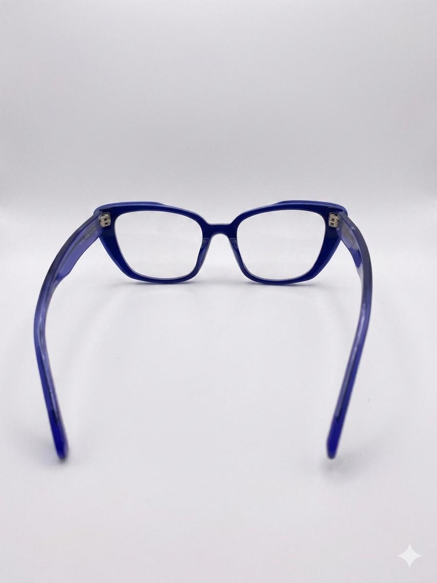 Lentes de Sol / Monturas Ópticas Prada Milano – Estilo Cat-Eye Color Morado