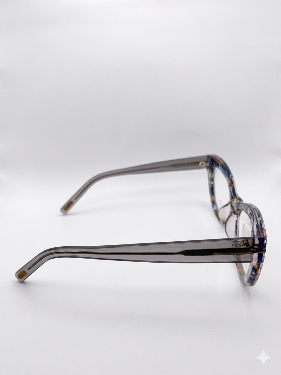 Tom Ford Luxury Eyewear | Elegancia en Cada Detalle