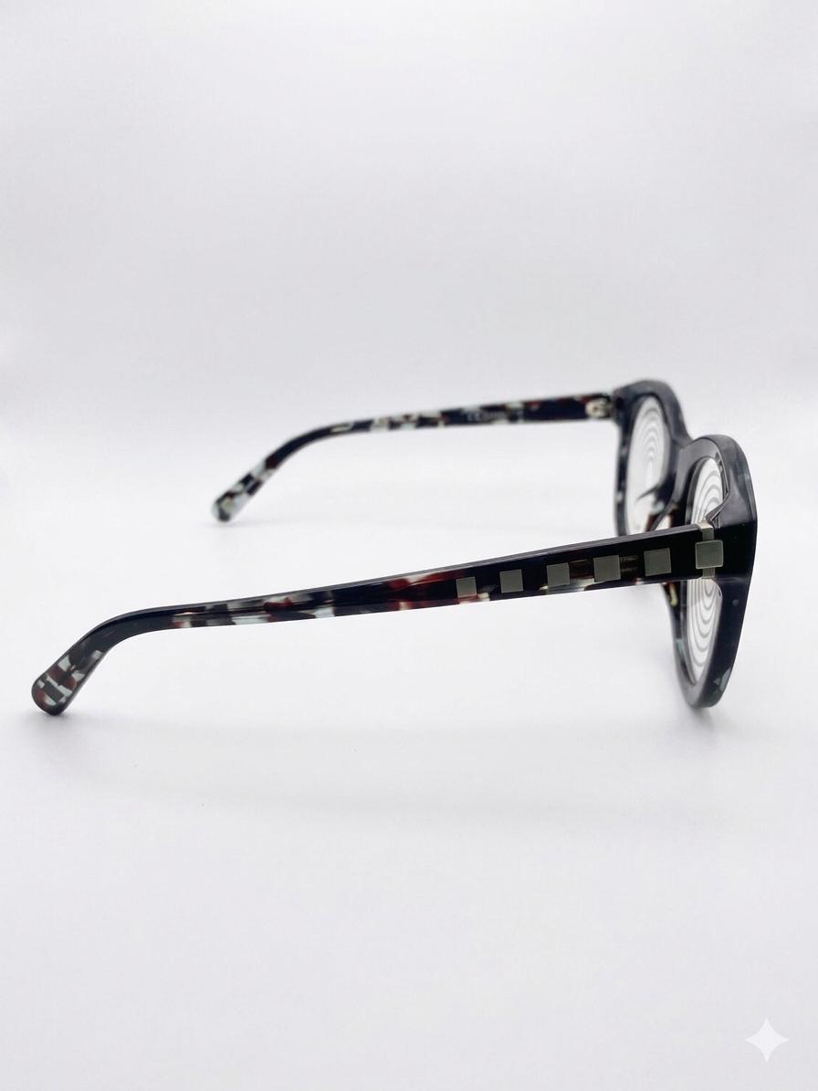 Montura Nine West Tortoise Elegance – Sofisticación en Cada Detalle