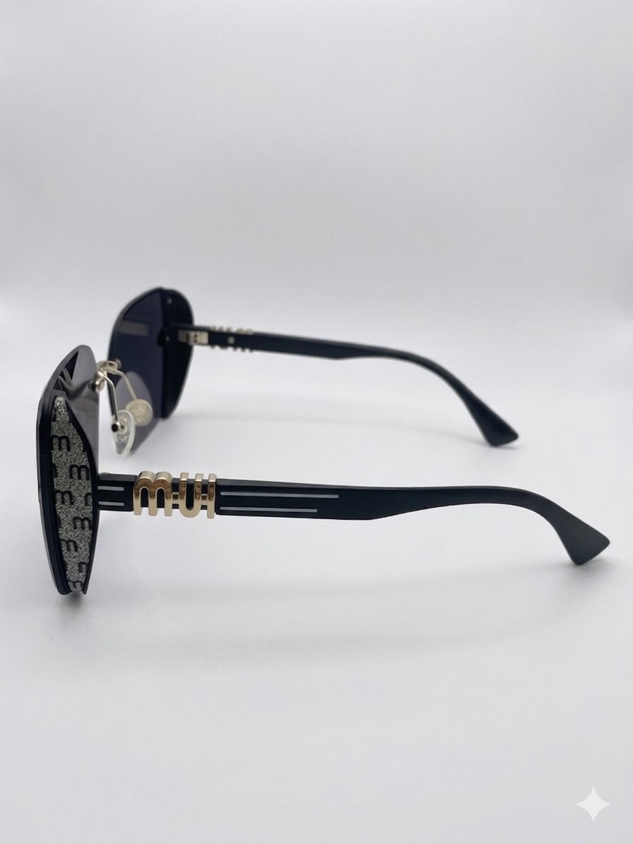 Gafas de Sol Miu Miu con Detalle de Glitter y Logotipo