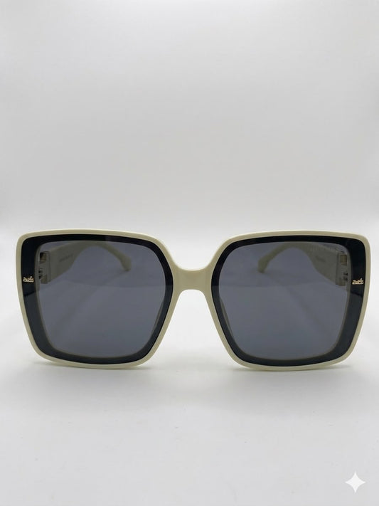 Gafas de Sol Estilo Oversized con Detalle de "H" en Patillas - Color Crema
