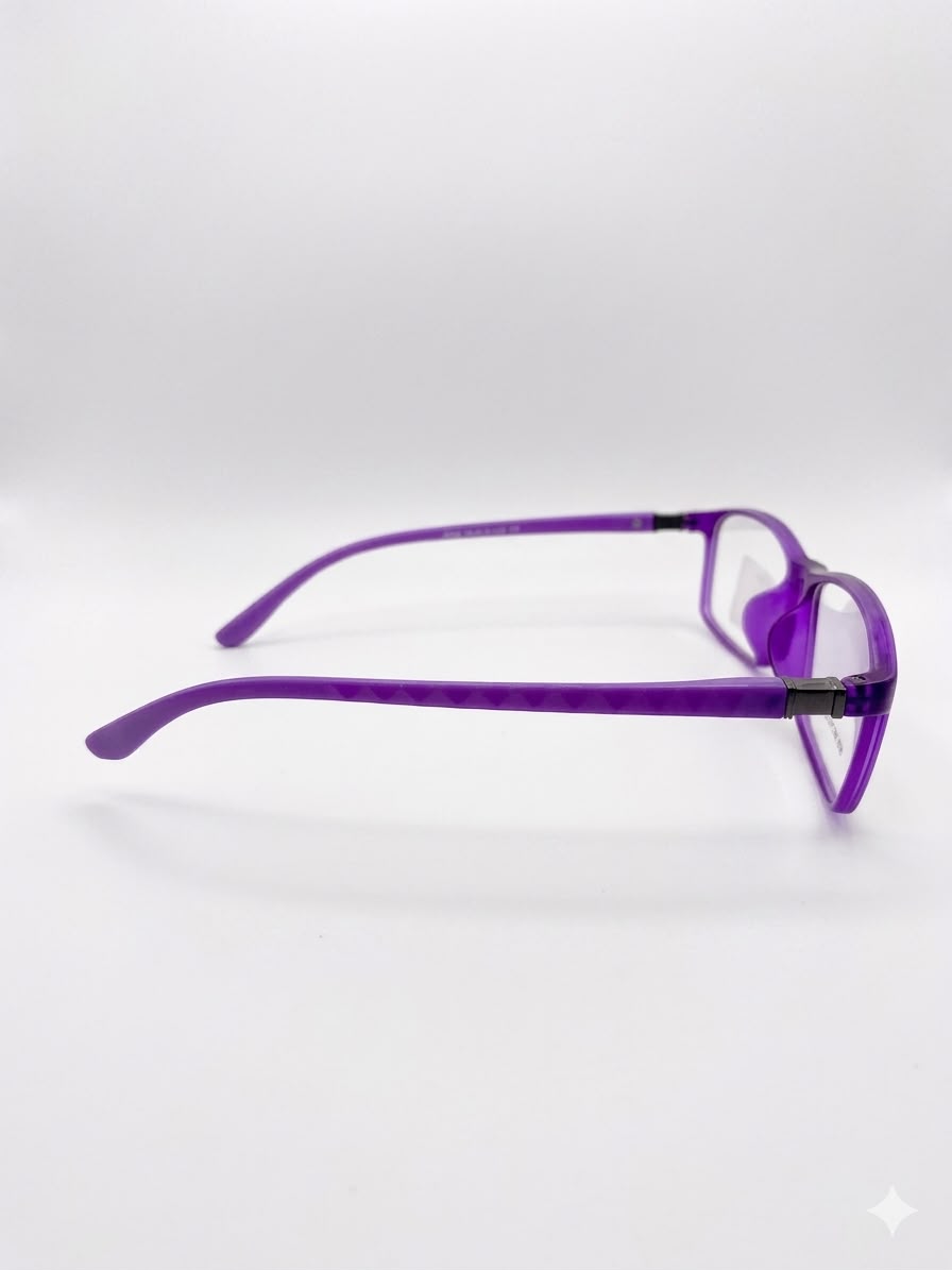 Montura Óptica de Diseño Moderno en Color Violeta (Modelo 8036)