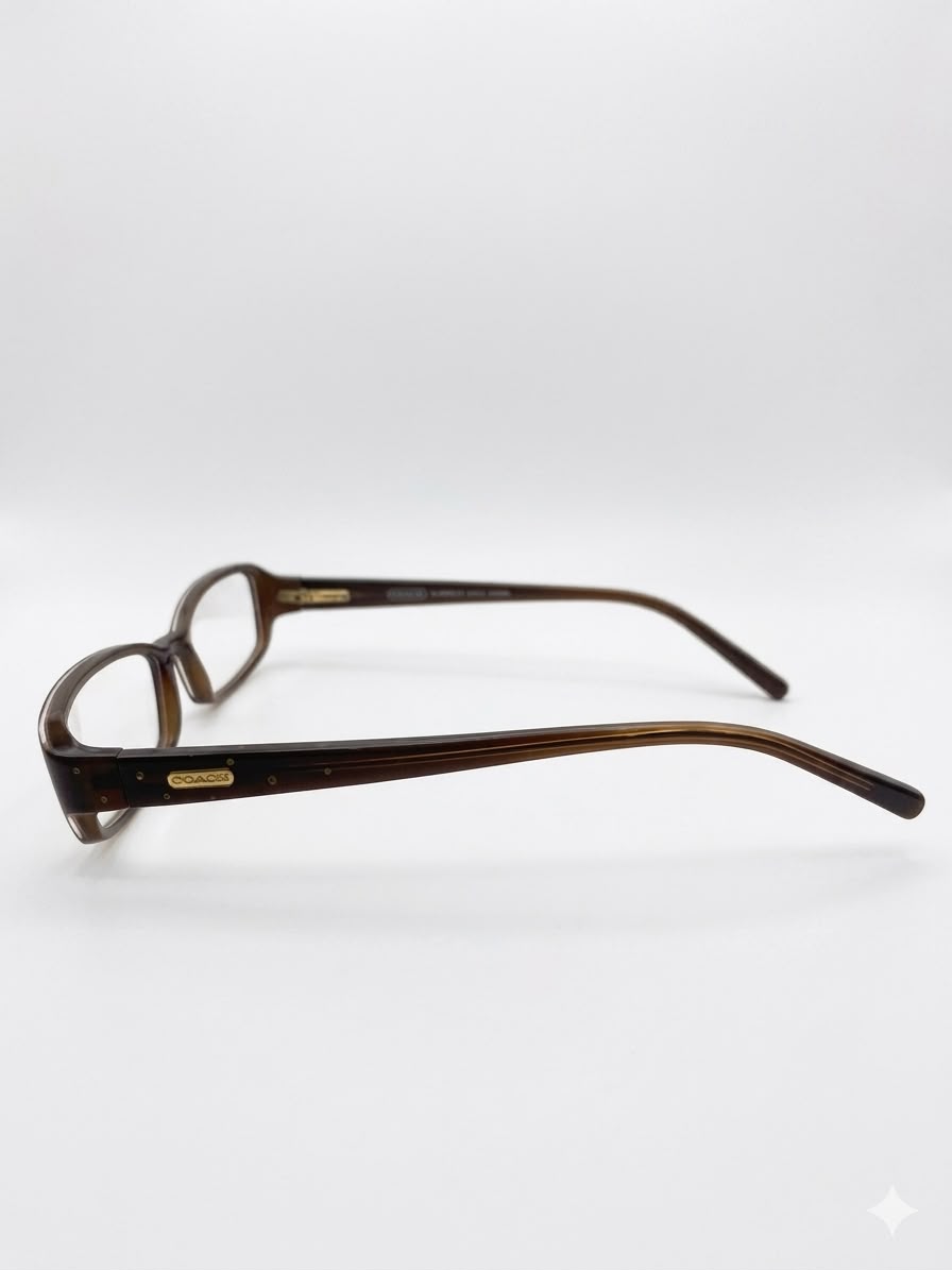 Gafas Coach: Edición de Fondo Limpio