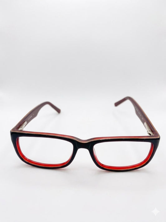 Gafas de diseño bicolor: Marco exterior oscuro con interior en tono rojo vibrante