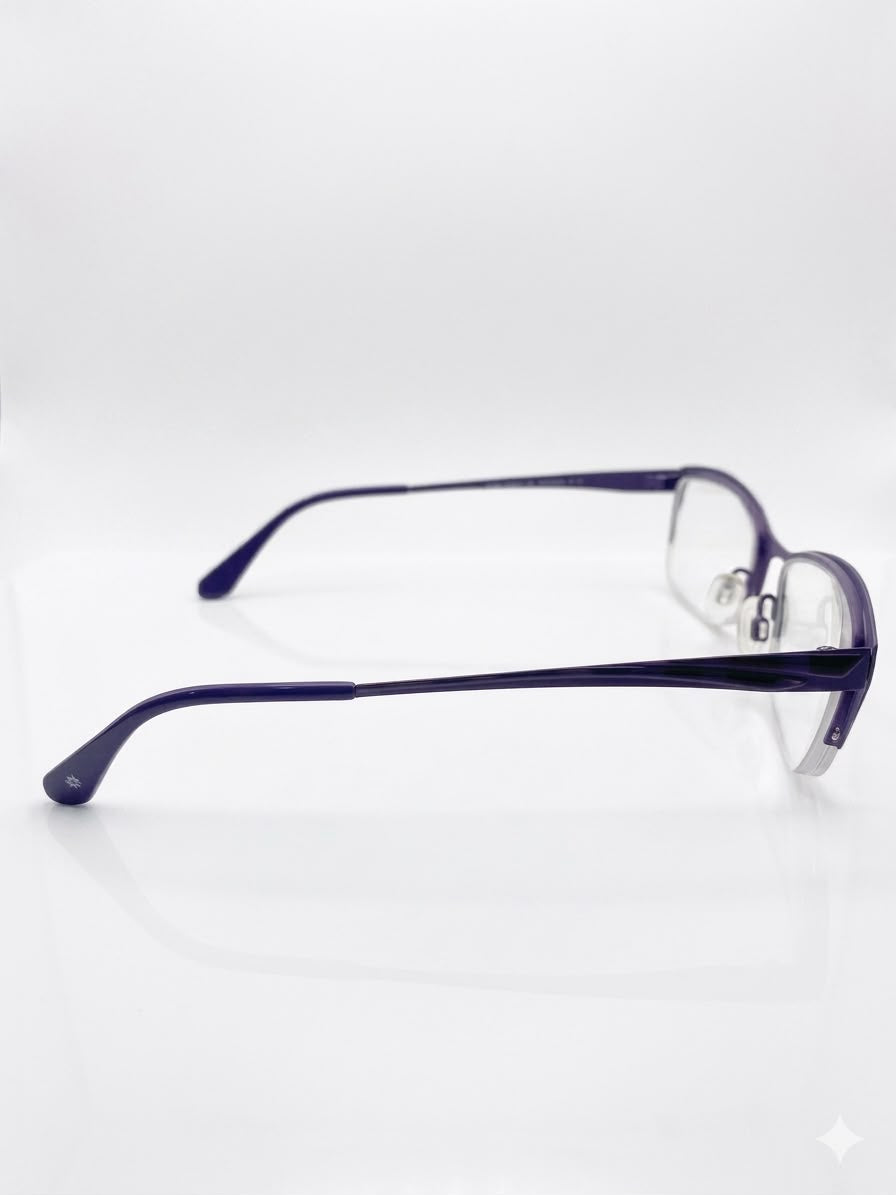 Lentes de lectura con montura superior púrpura y diseño semi-al aire.