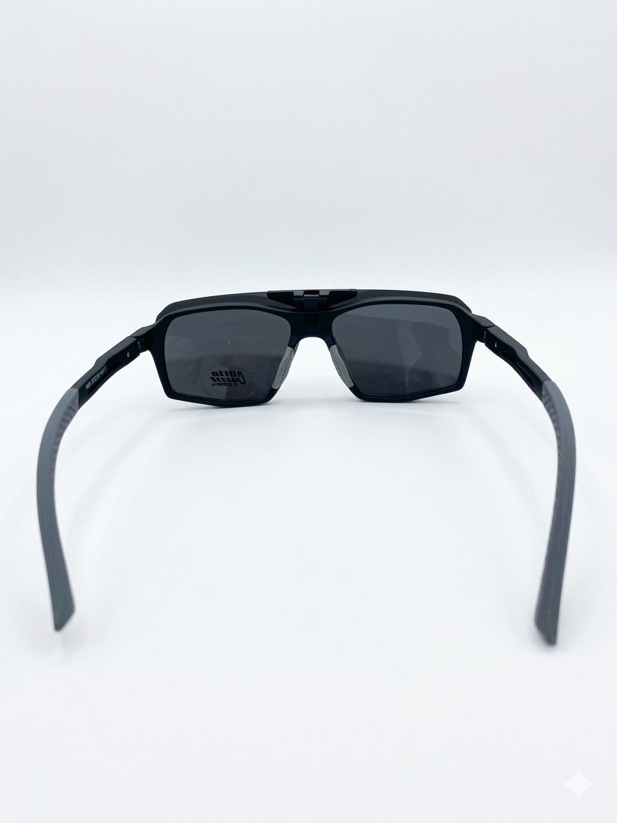 Gafas Clip-On Otto Capuzzo – Estilo Versátil con Protección Solar Instantánea
