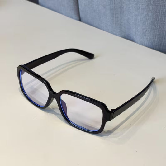 Fashionable Square Glasses with Lenses